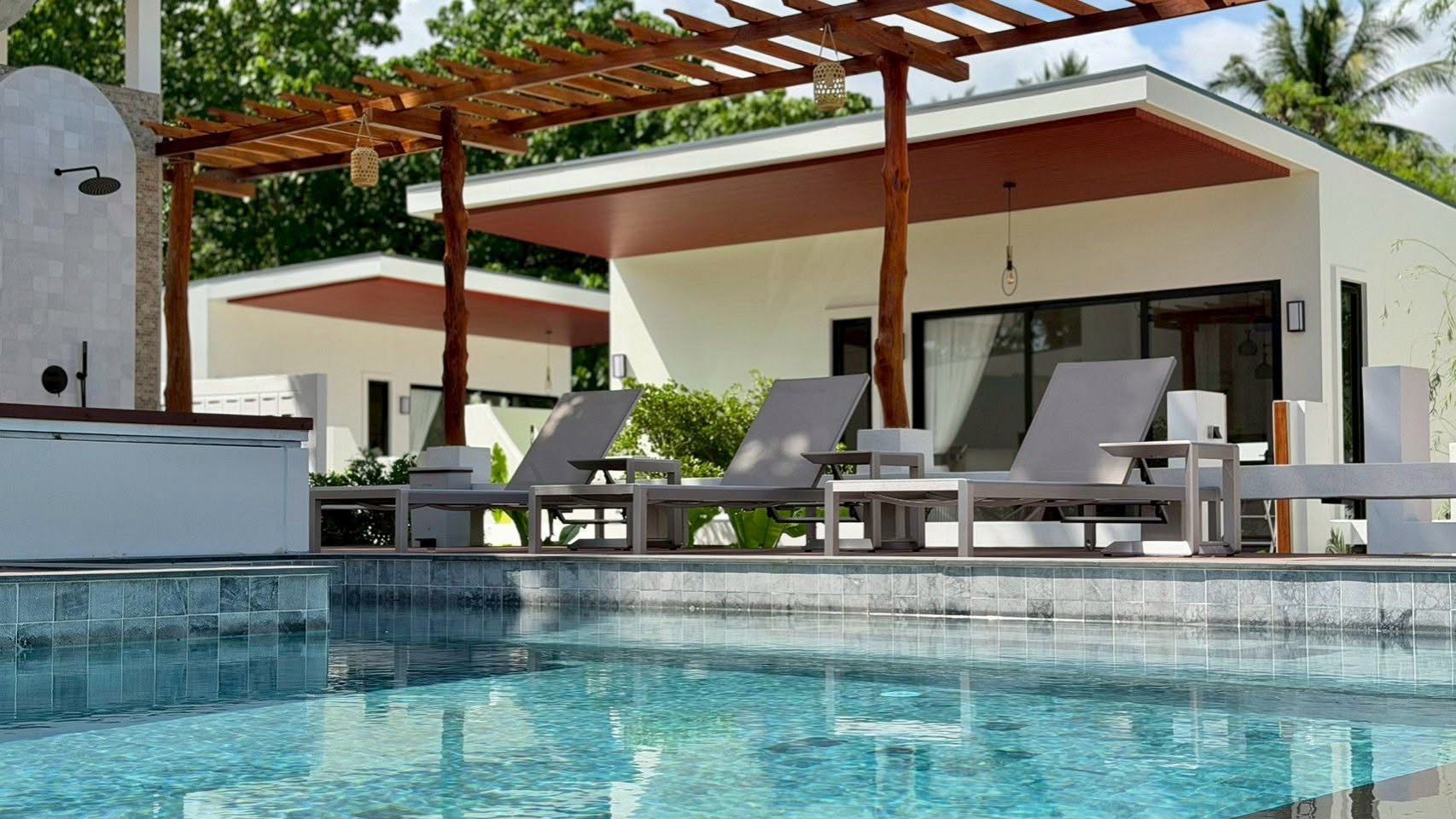 Pukawa Hotel & Residence