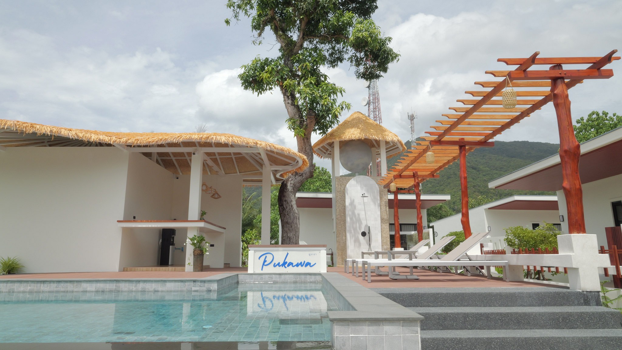 Pukawa Hotel & Residence