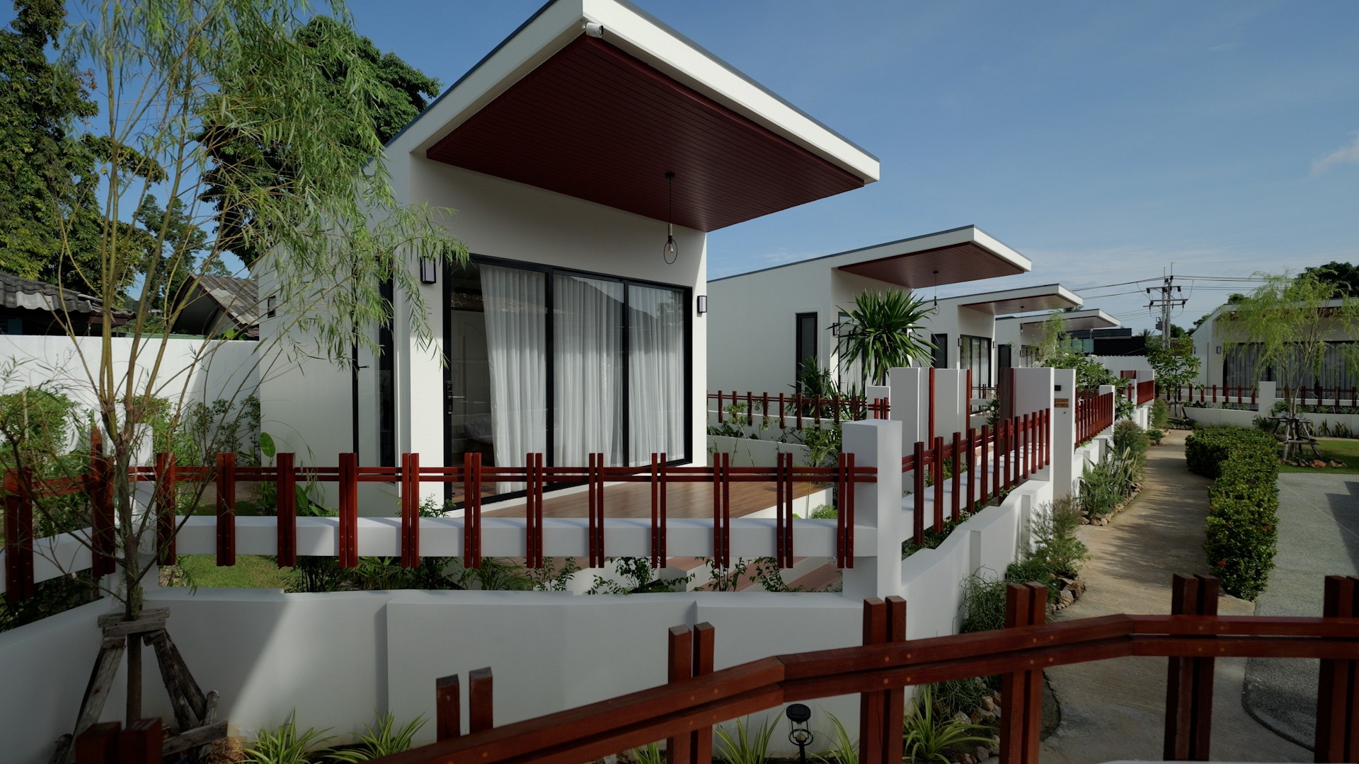 Pukawa Hotel & Residence