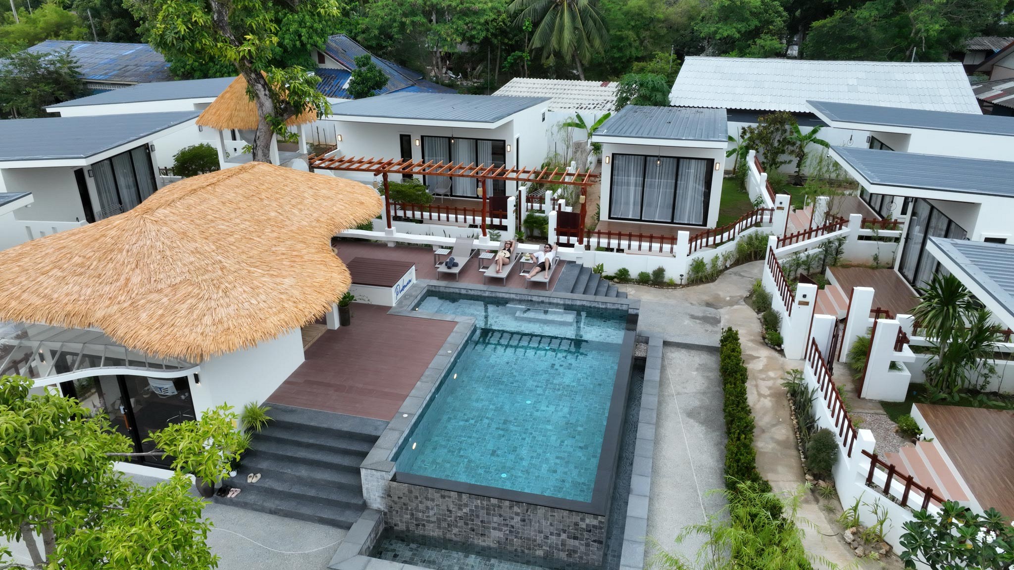 Pukawa Hotel & Residence