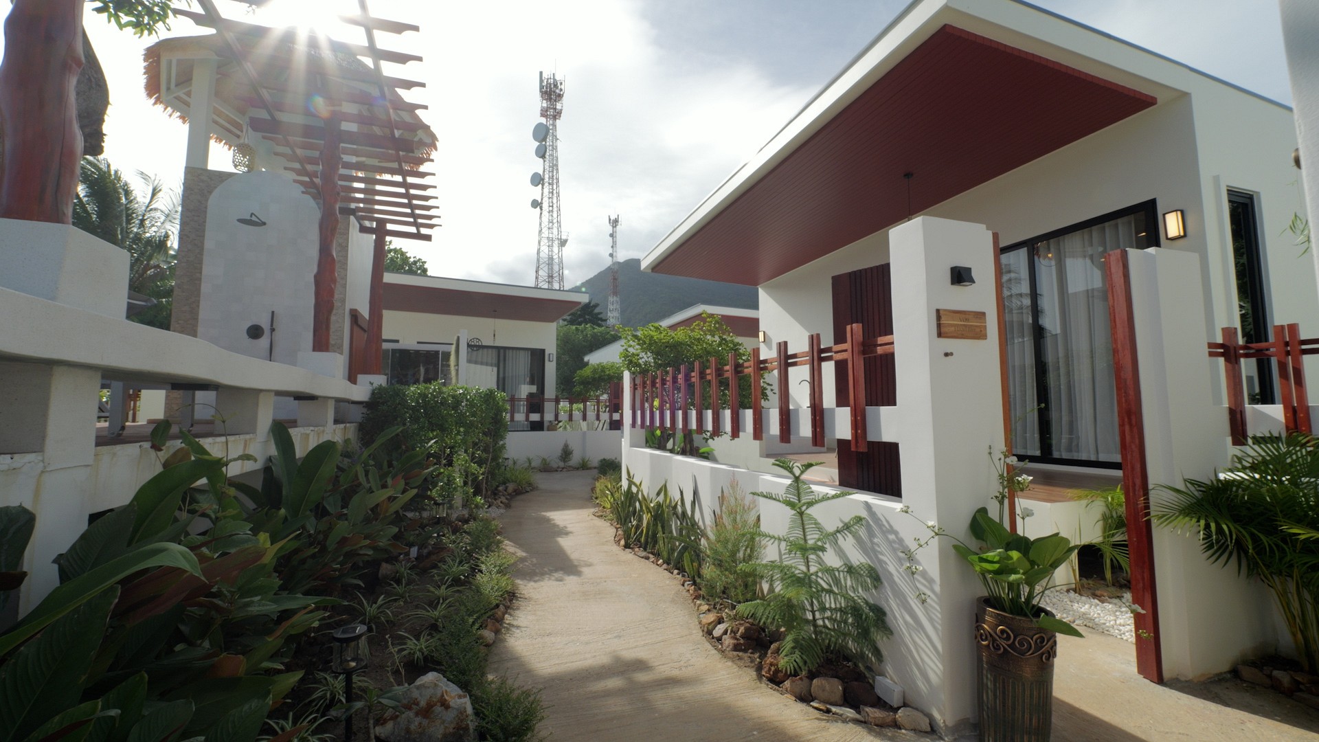 Pukawa Hotel & Residence
