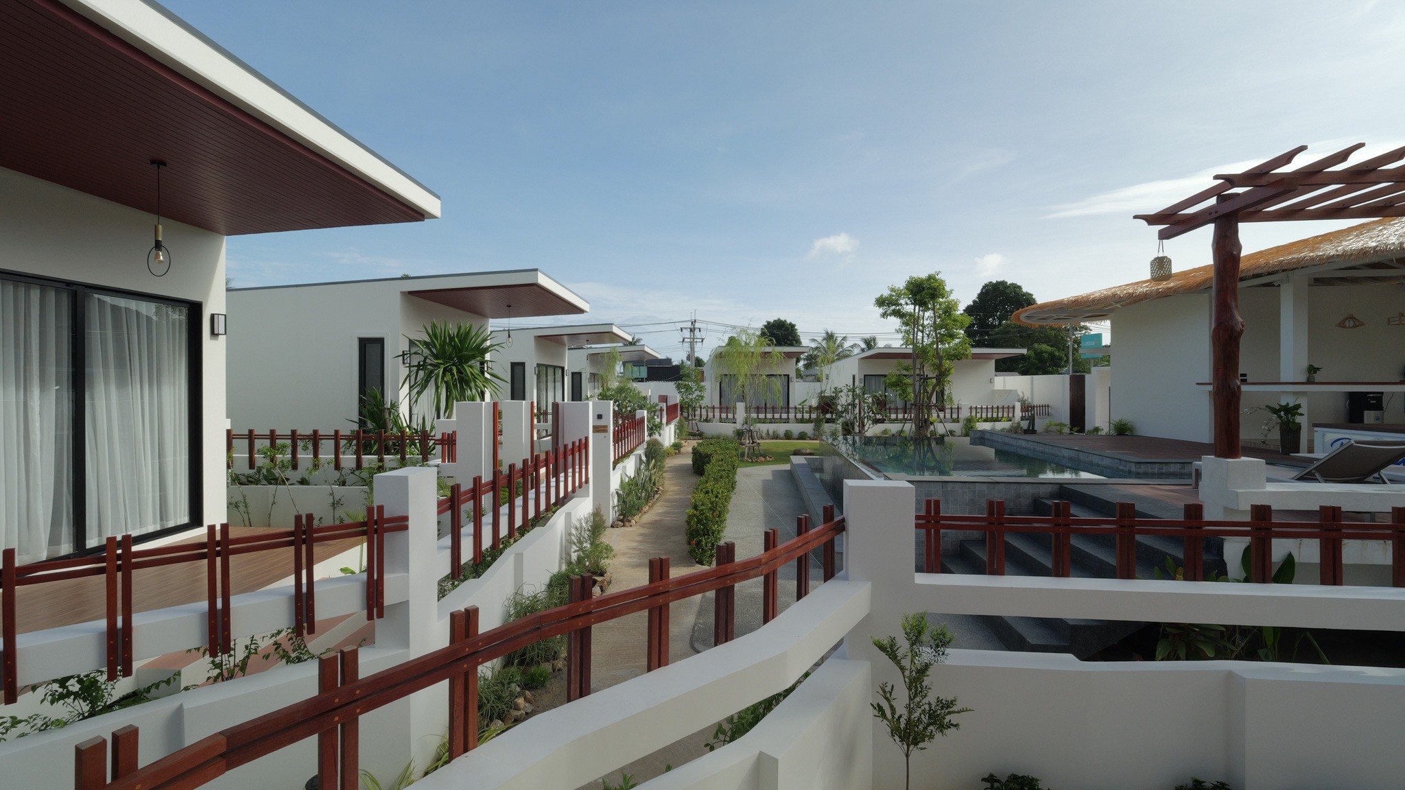 Pukawa Hotel & Residence