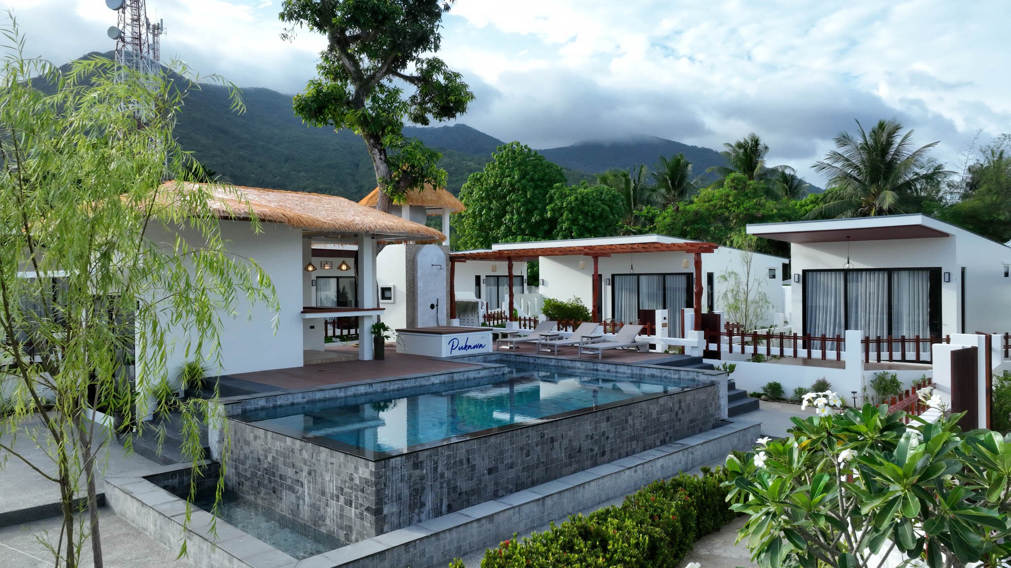 Pukawa Hotel & Residence