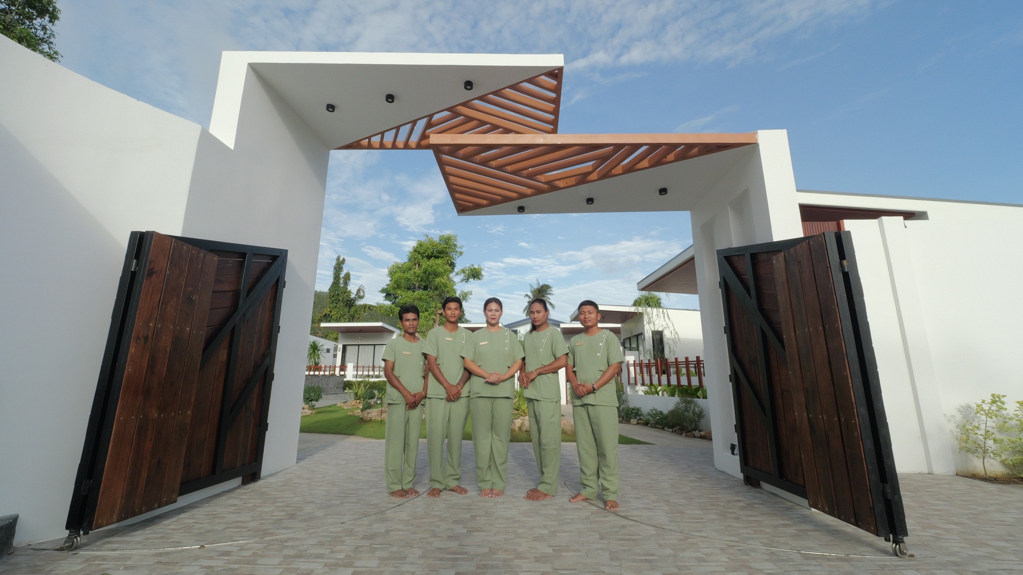 Pukawa Hotel & Residence